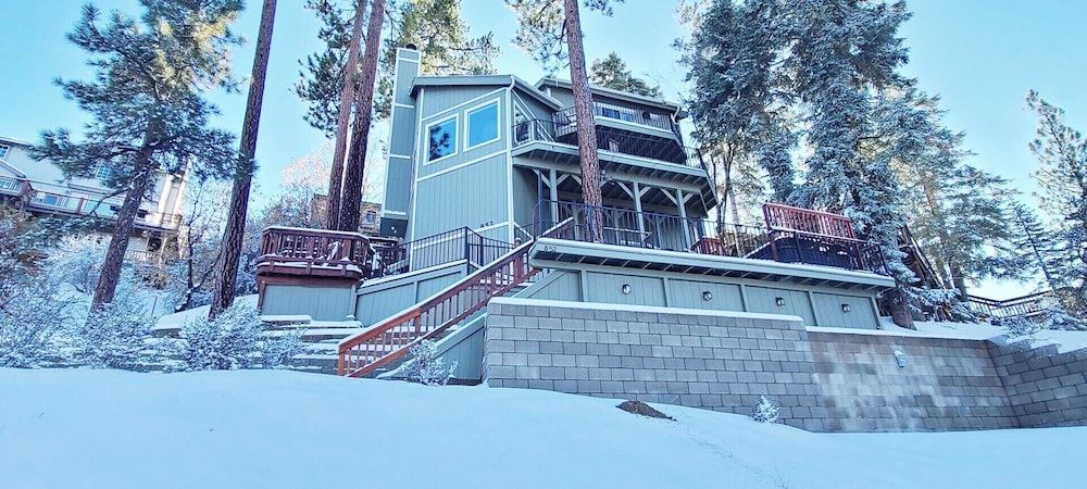 BB Lake view Lodge
