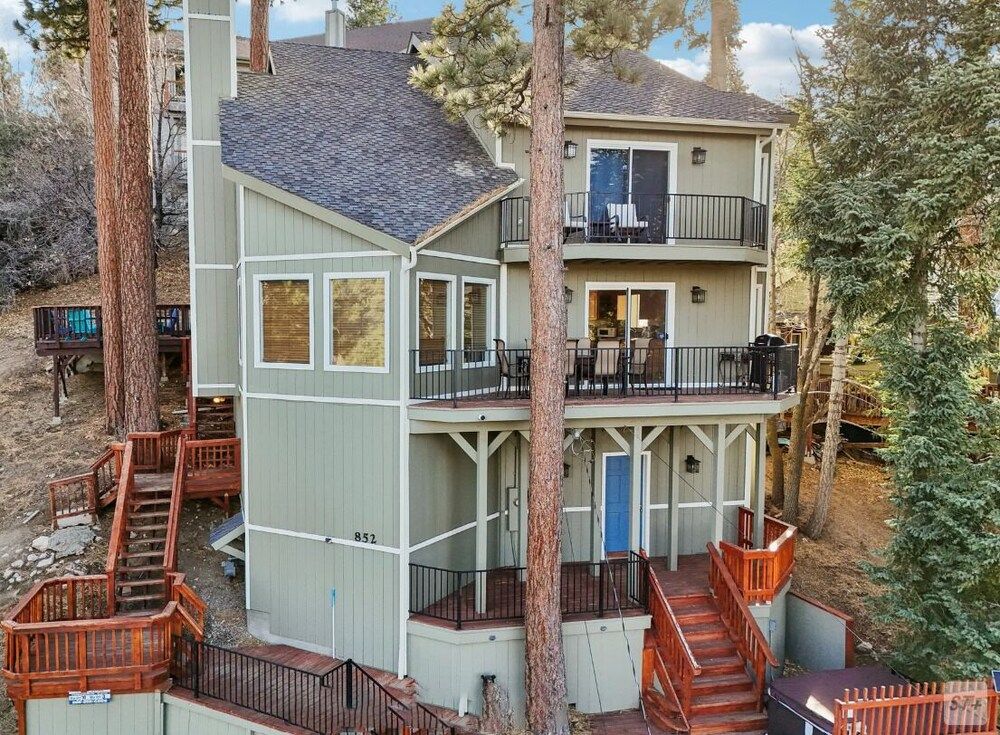 BB Lake view Lodge