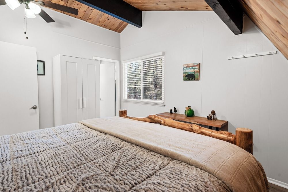 Cabin, Multiple Beds, Patio, Mountain View