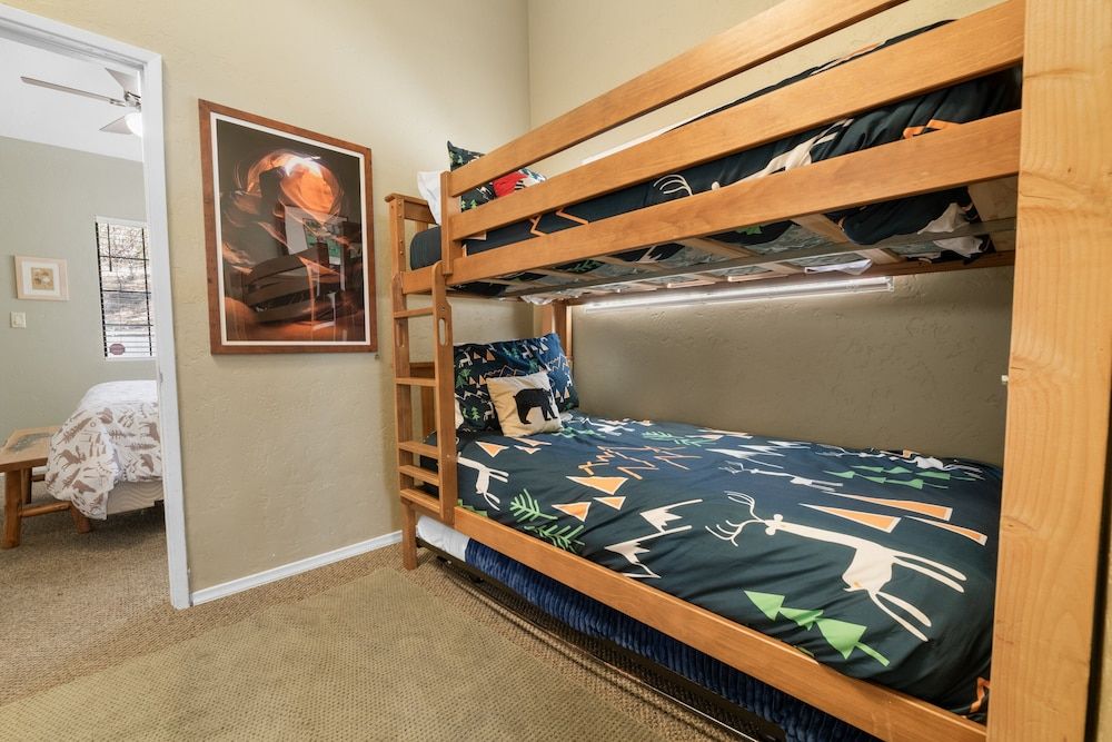 House, Multiple Beds, Patio, Mountain View