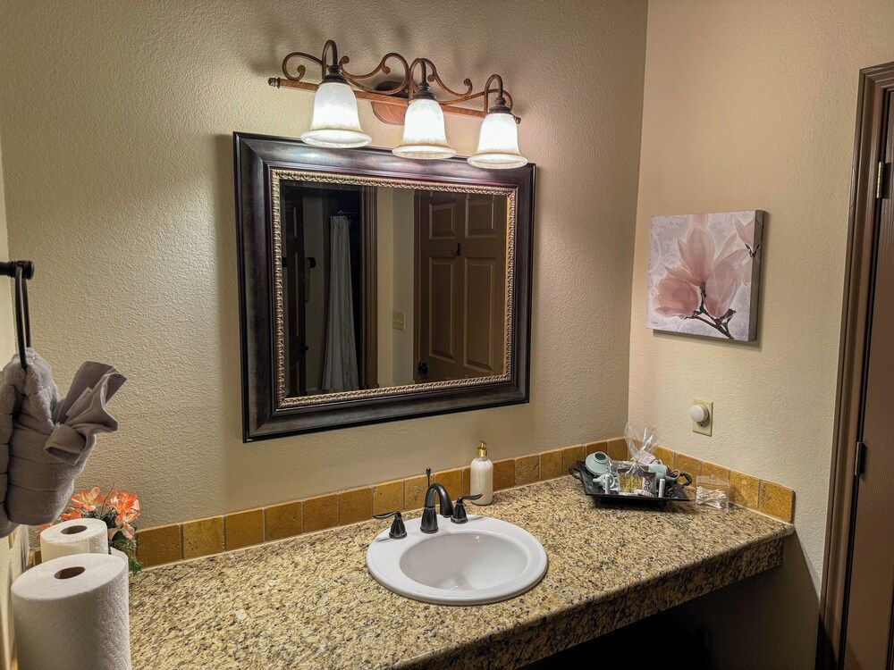 Bliss On The River Double Room, River View 8