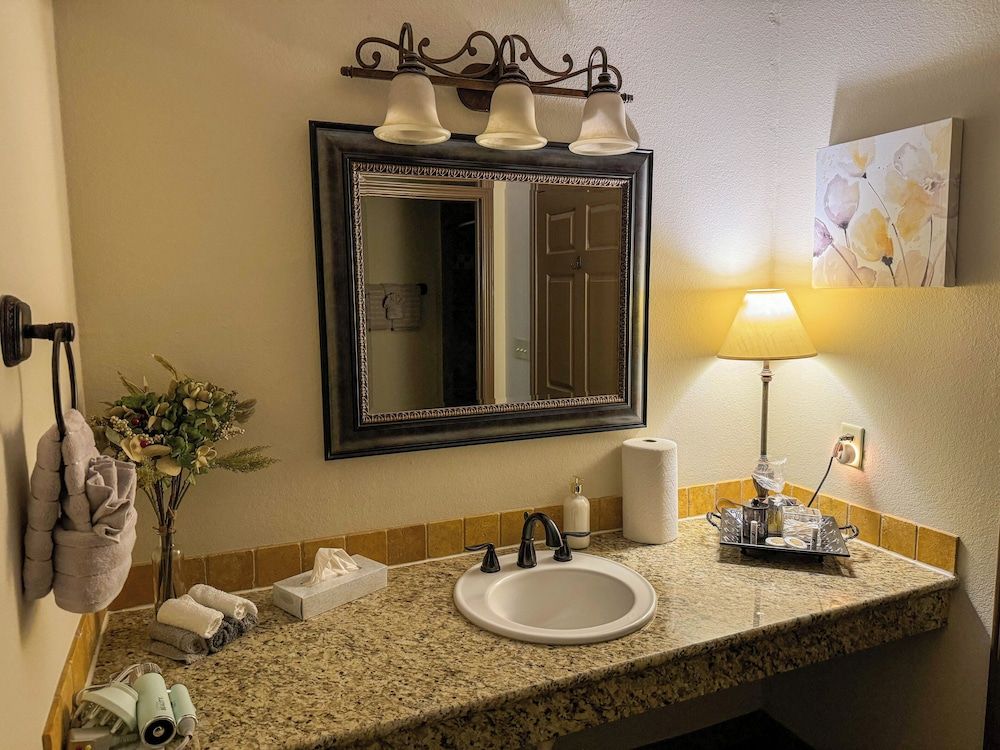 Bliss On The River Double Room 11