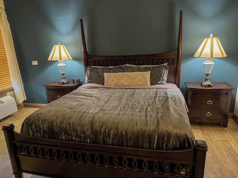 Bliss On The River Double Room, River View 3