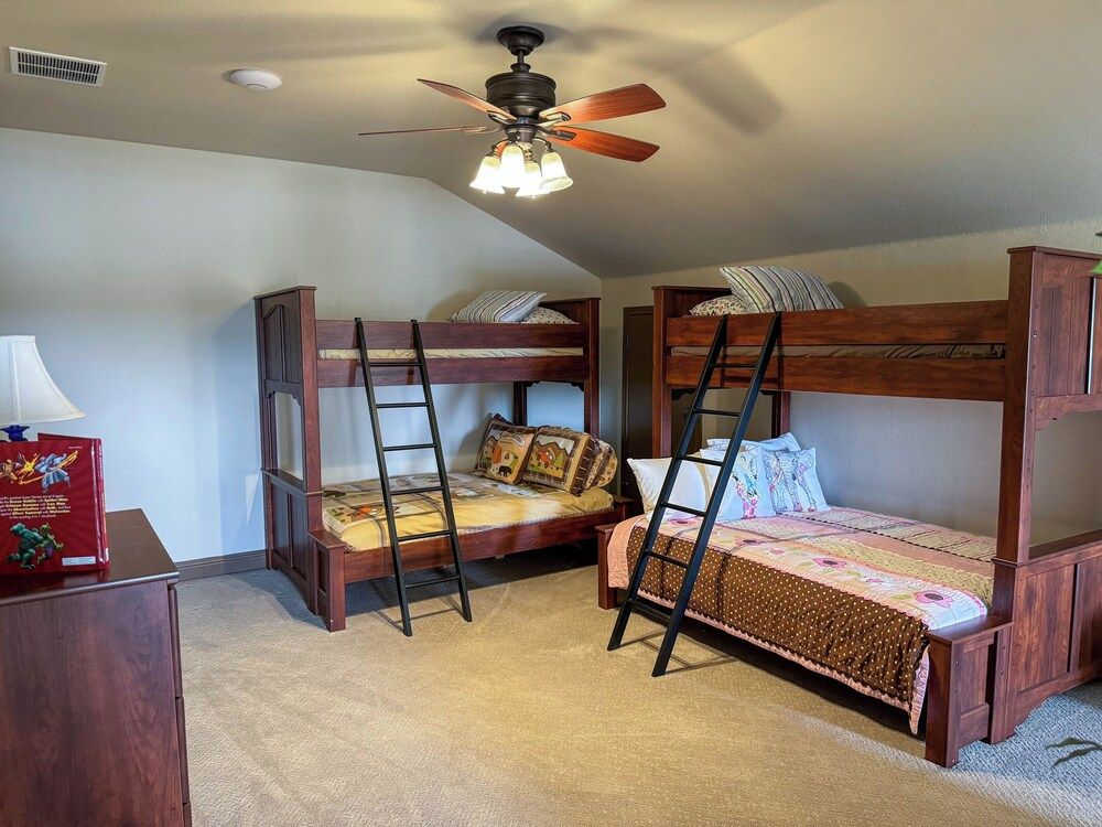 Bliss On The River Family Suite, River View 5