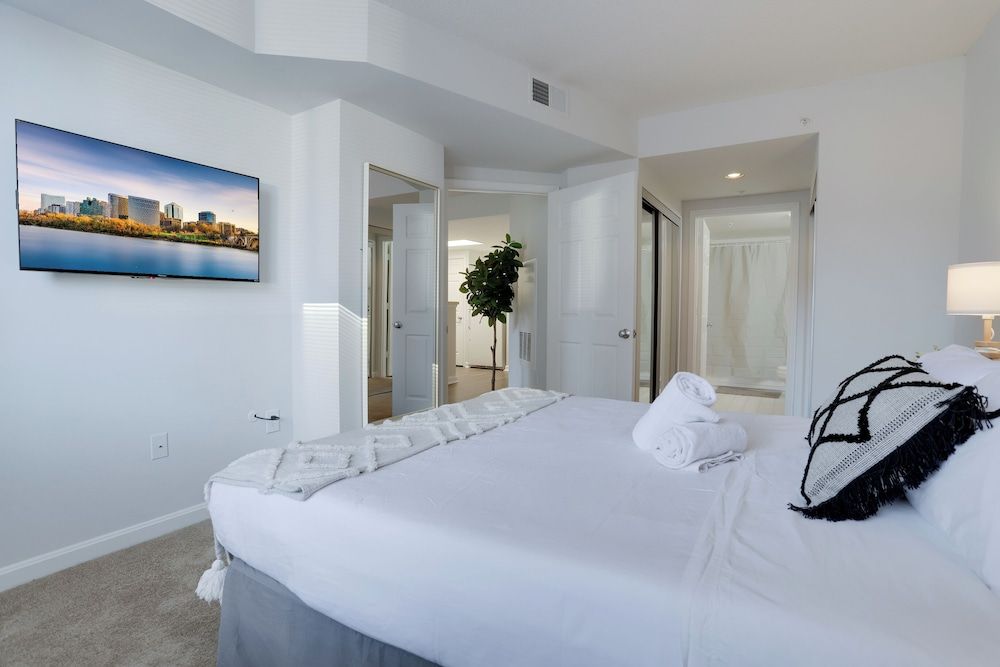 Apartment, City View