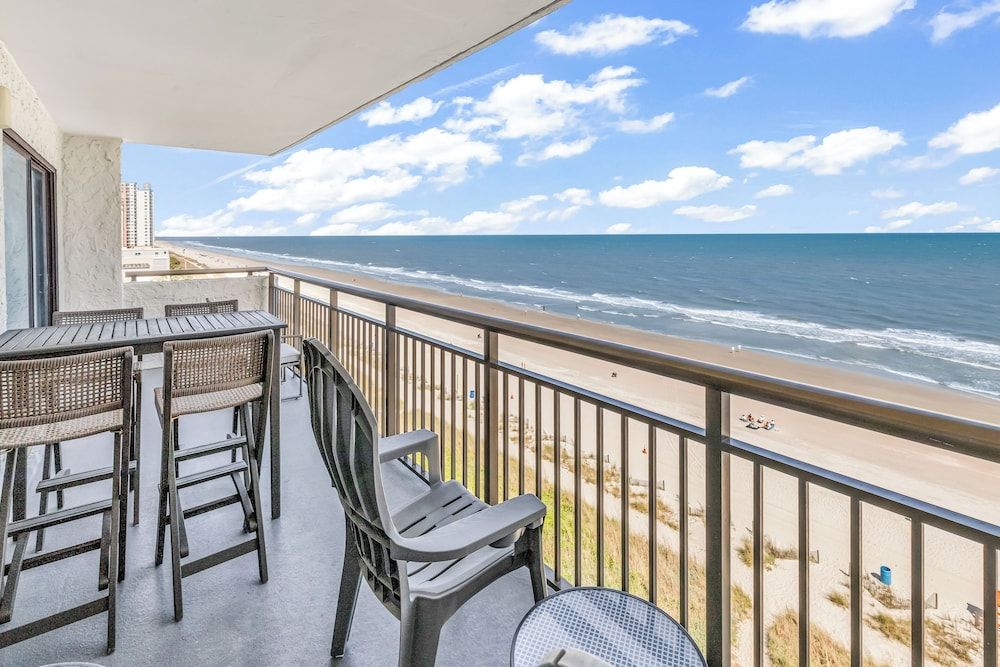 Bluewater Resort Condos Exclusive Condo, 2 Bedrooms, Balcony, Ocean View 8