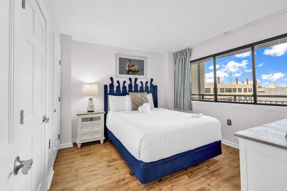 Bluewater Resort Condos Standard Condo, 2 Bedrooms, Balcony, Ocean View