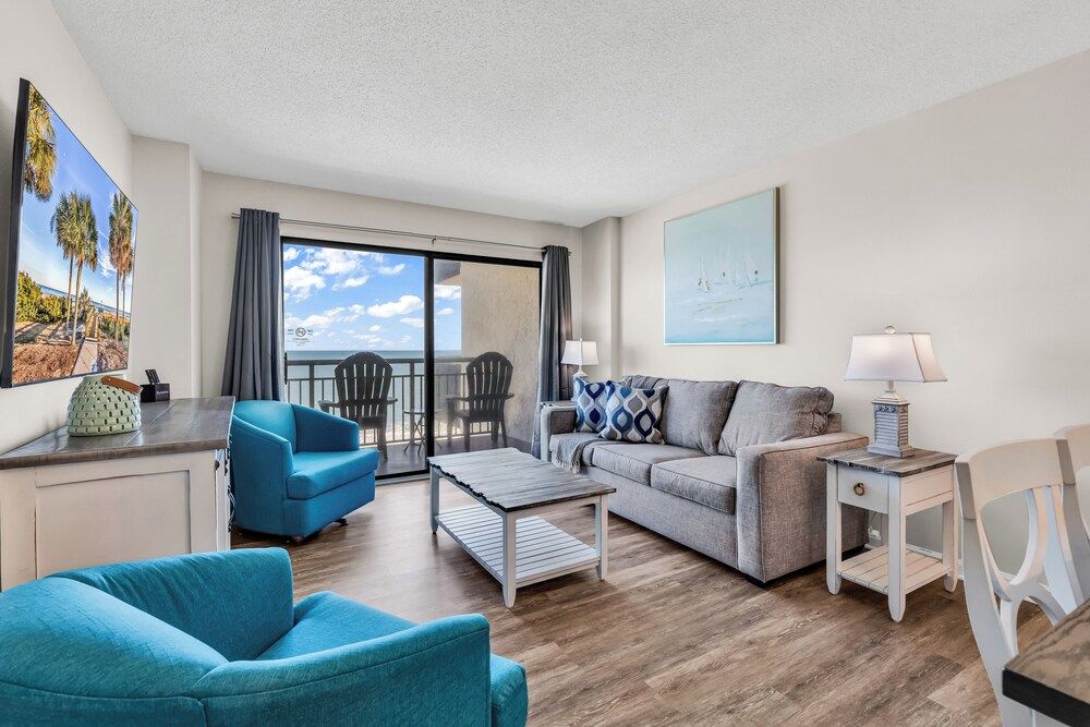Bluewater Resort Condos Exclusive Condo, 2 Bedrooms, Balcony, Ocean View 7