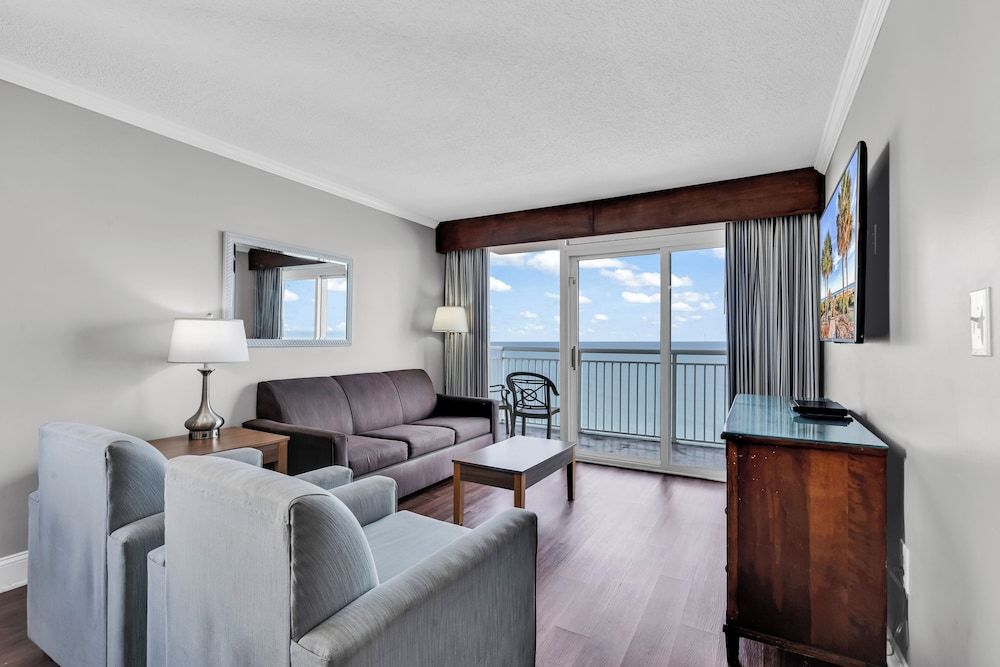 Camelot By the Sea Family Suite 11