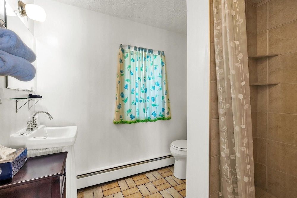 Williamston Inn Economy Double Room 2