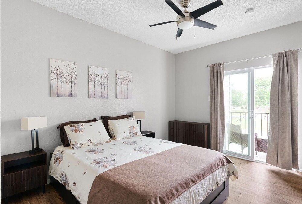 Superior Condo, 1 Queen Bed with Sofa bed, Balcony