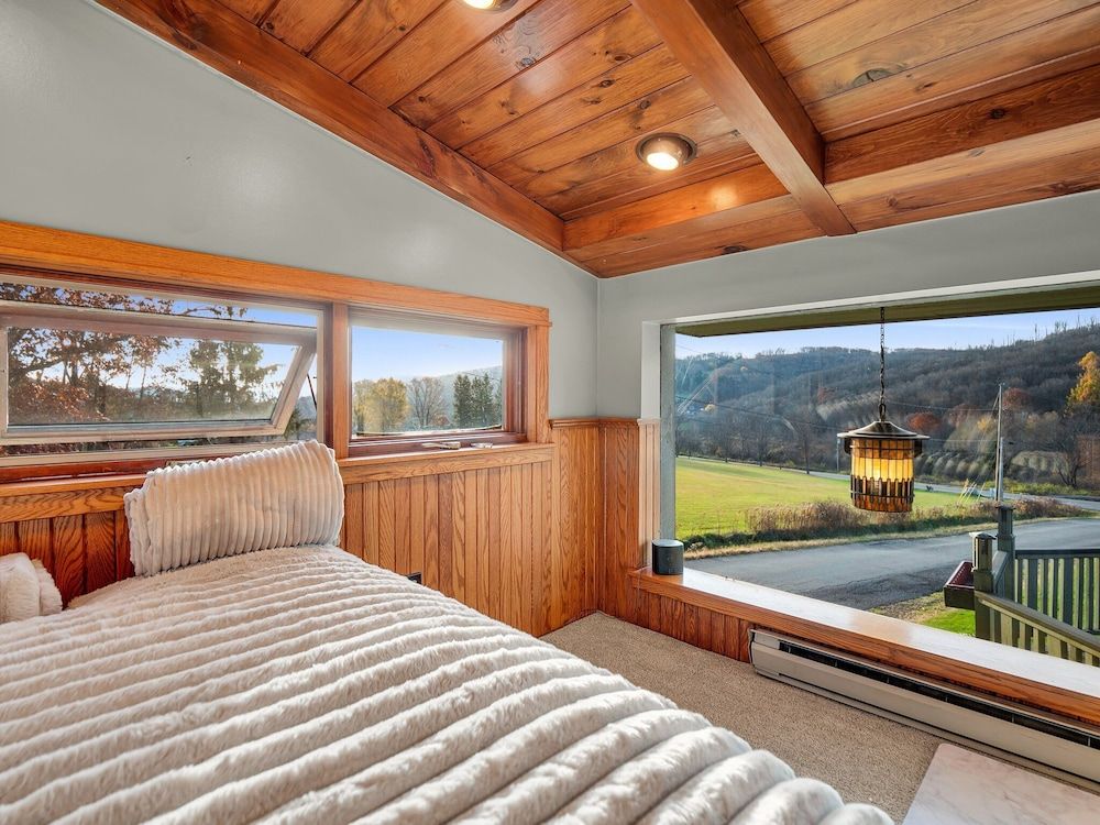 The Eagles Nest Villa, Mountain View 5