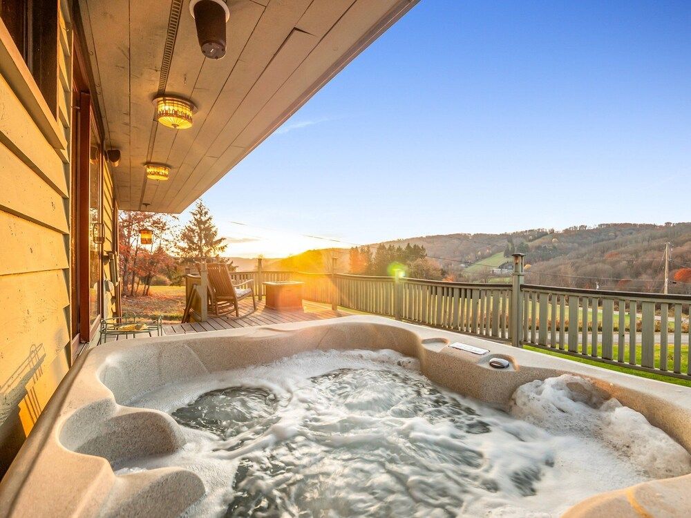 The Eagles Nest Villa, Mountain View 24