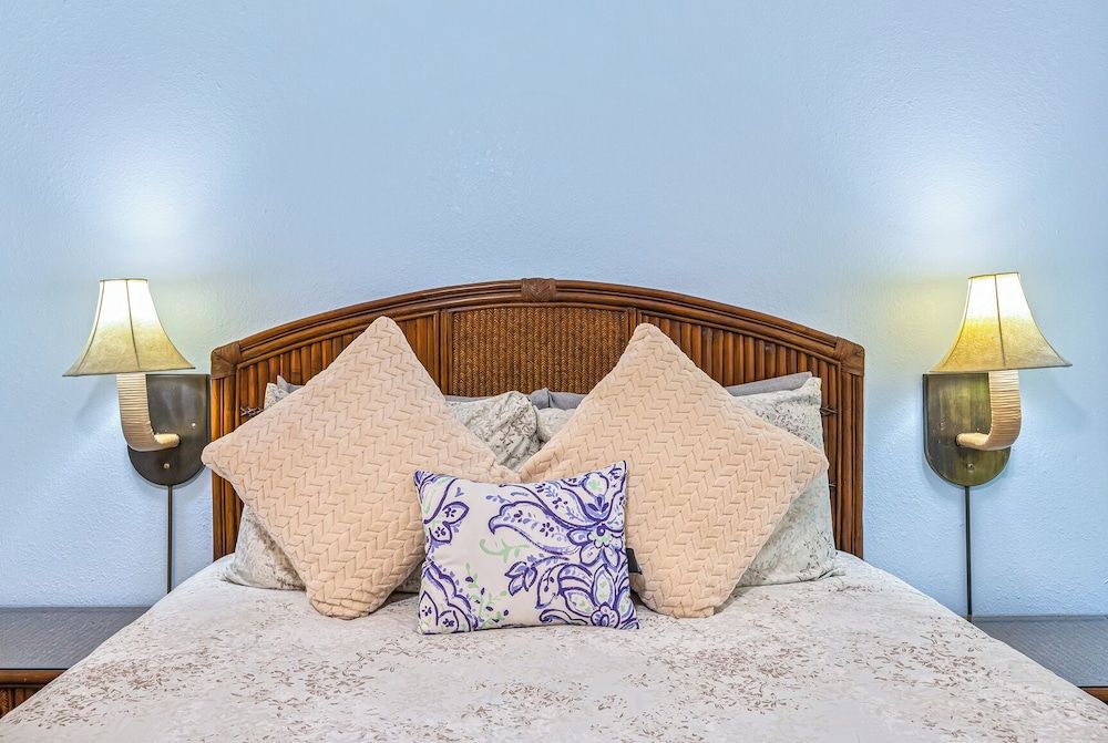 Kihei Ali'i Kai Condos with Free Parking Family Condo, 1 Bedroom, Air conditioning, Partial Ocean View (1005) 5