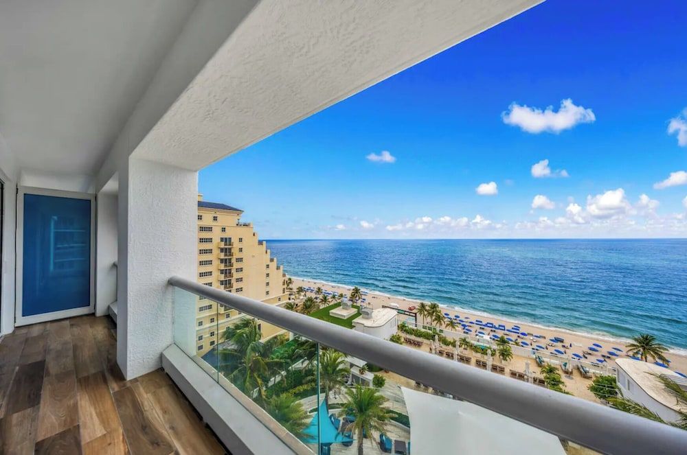 Beachfront Condo Fort Lauderdale Beach Condo, 2 Bedrooms, Kitchen, Ocean View 9