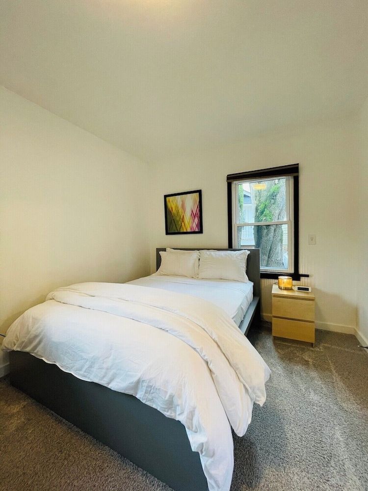 Basic Apartment
