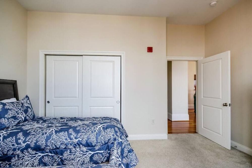 Baltimore executive Furnished rentals