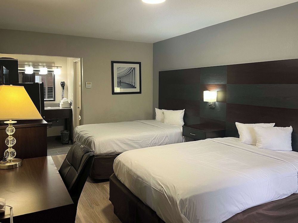 Standard Room, 2 Double Beds, Non Smoking