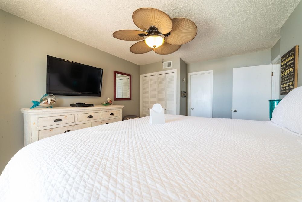 Condo, Multiple Beds (Seaside Beach & Racquet 4412)