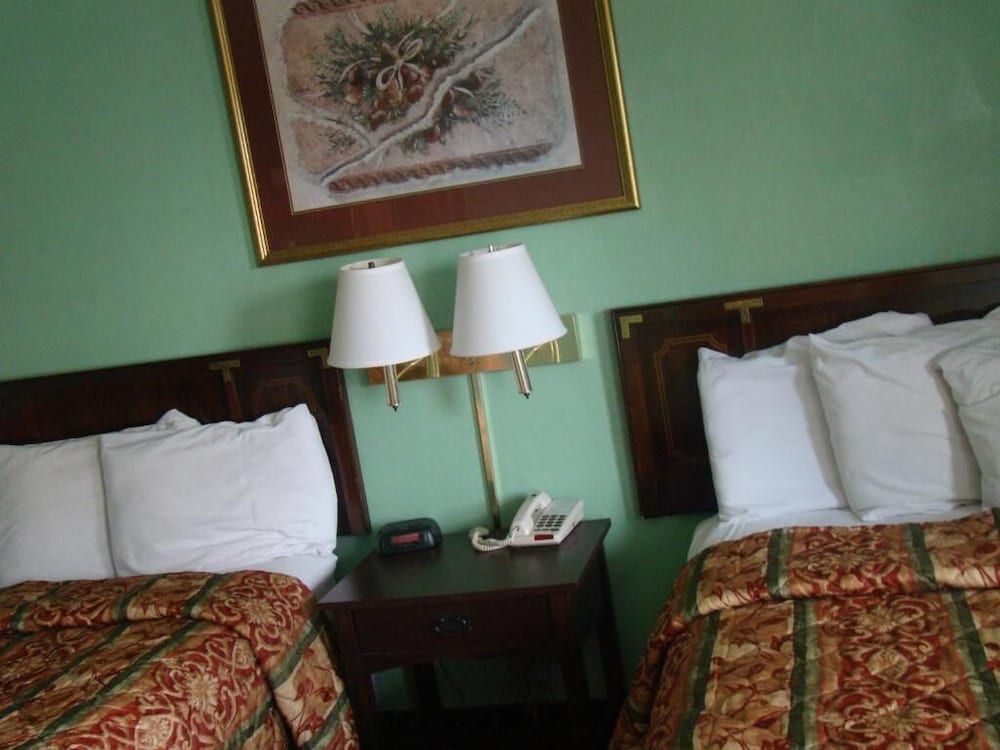 Economy Double Room, Smoking