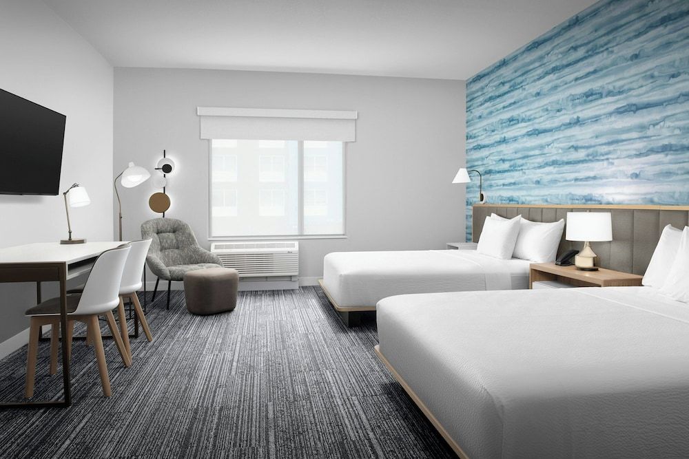 Studio, 2 Queen Beds (Hearing Accessible)