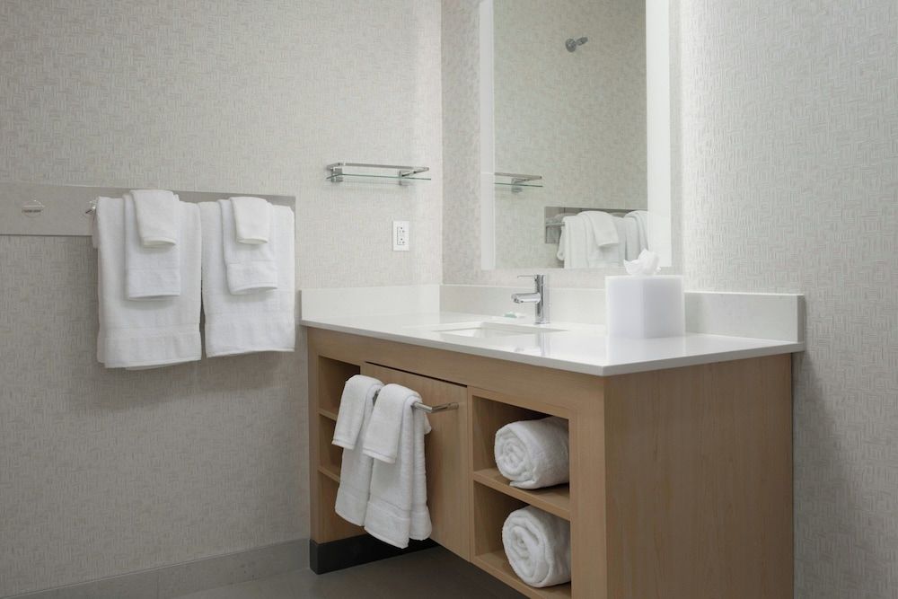 Residence Inn Seattle Northgate Station Studio, 1 King Bed with Sofa bed 214