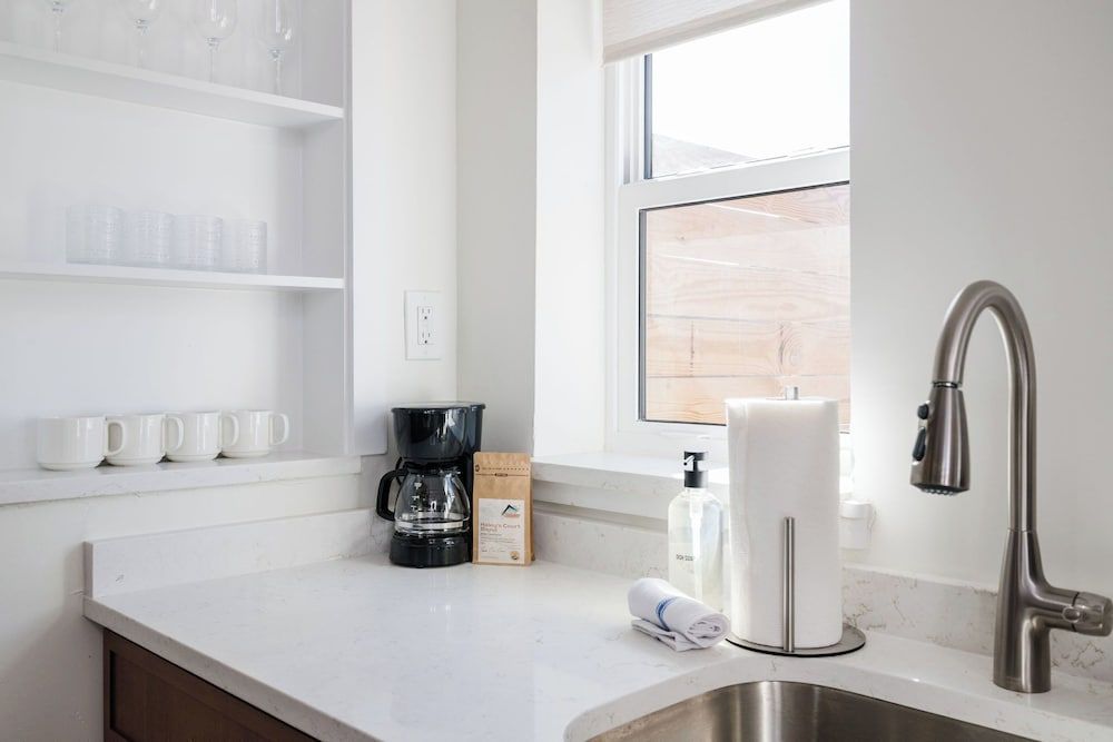 Family Apartment, 1 King Bed with Sofa bed, Kitchen, Courtyard View