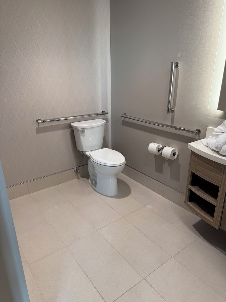 Springhill Suites By Marriott Fargo Studio Suite, 1 King Bed with Sofa bed (Mobility/Hearing Access, Roll-in Shwr) 3