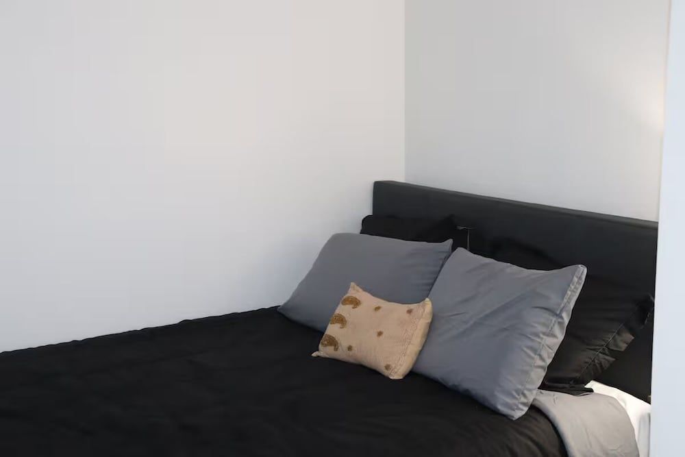 Island Breeze Standard Studio 2