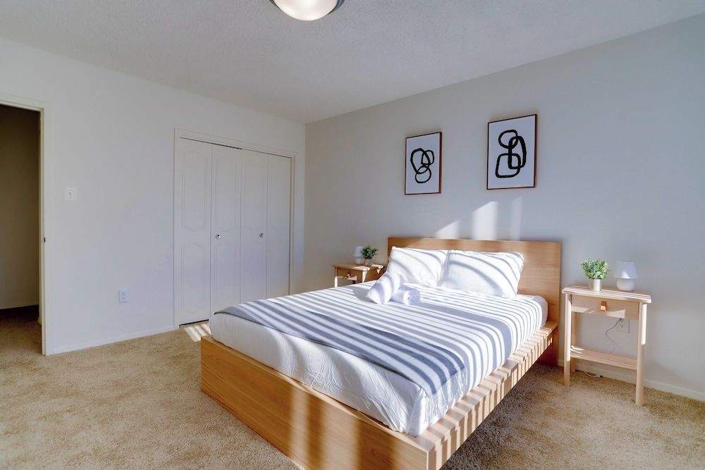 Apartment, Balcony