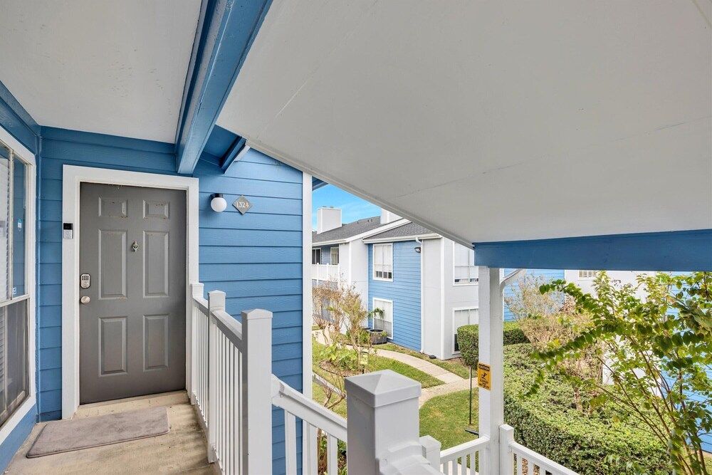 Cove View 1324