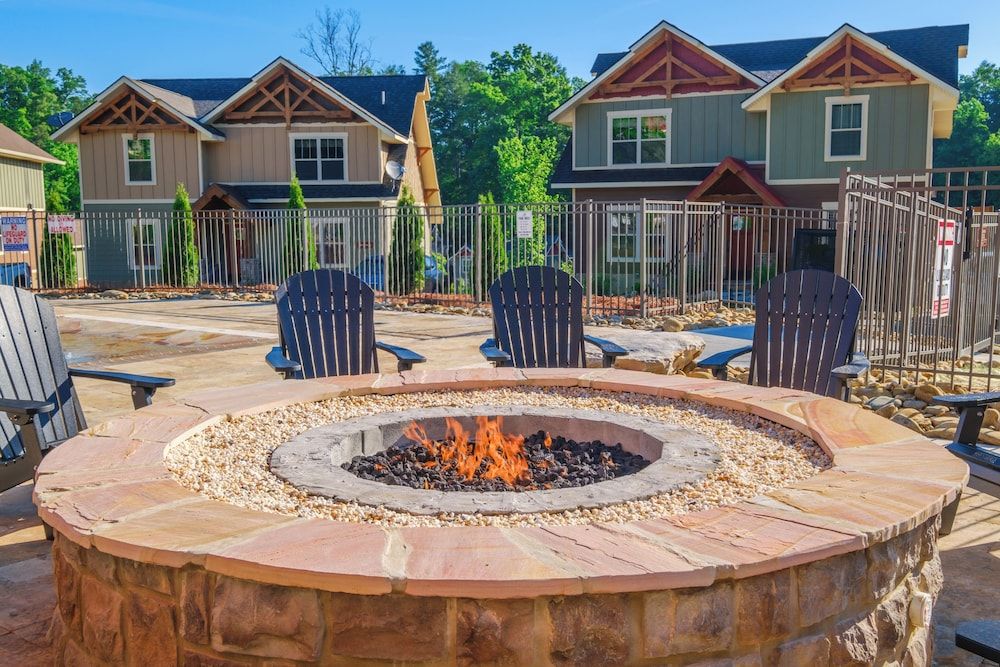 Luna Bear Lodge