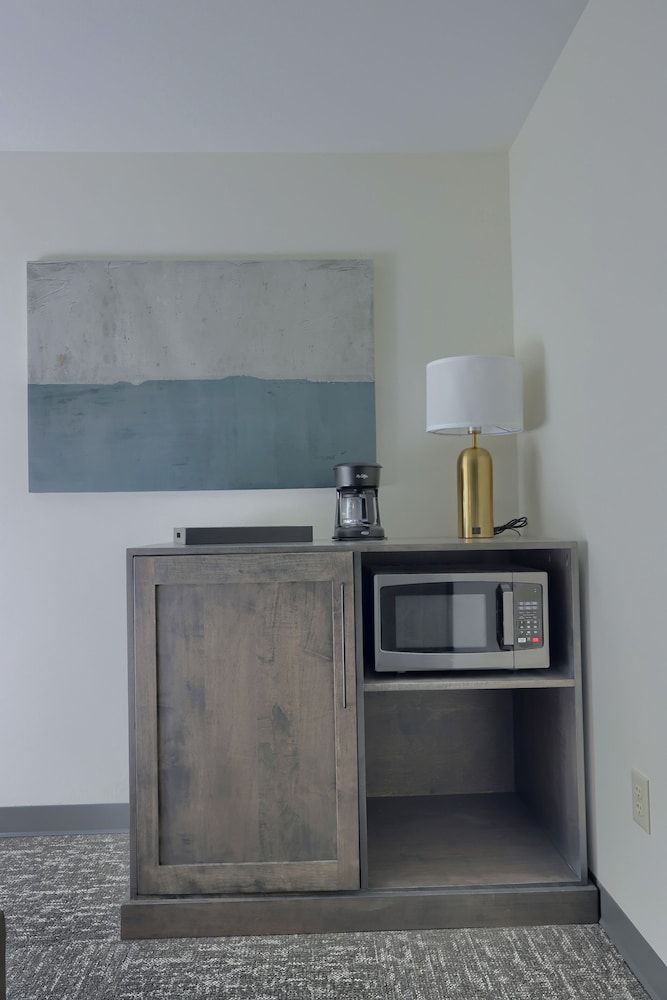 Lititz Pointe Inn and Suites Superior Double Room 8