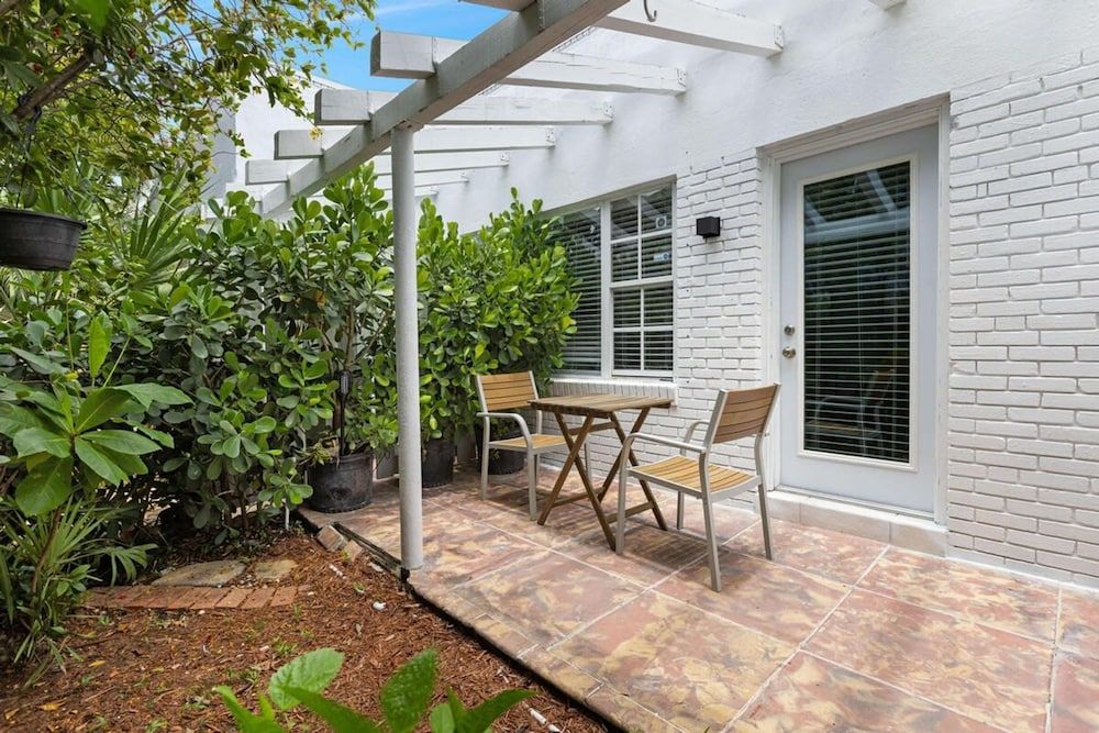 Lovely Studio in the Heart of Victoria Park Apartment 6