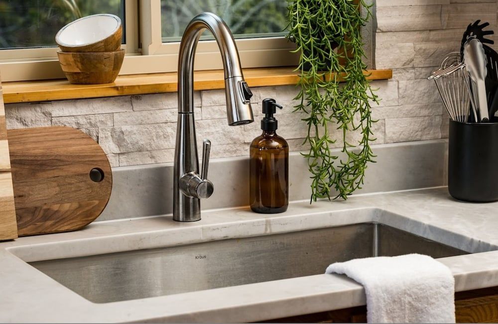 Serene Retreat Amazing Views Hottub Sauna Xbox House 27