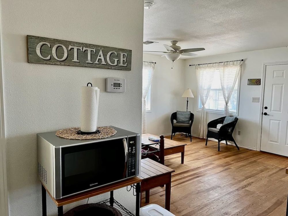 CRC Ranch Retreat Cottage 10