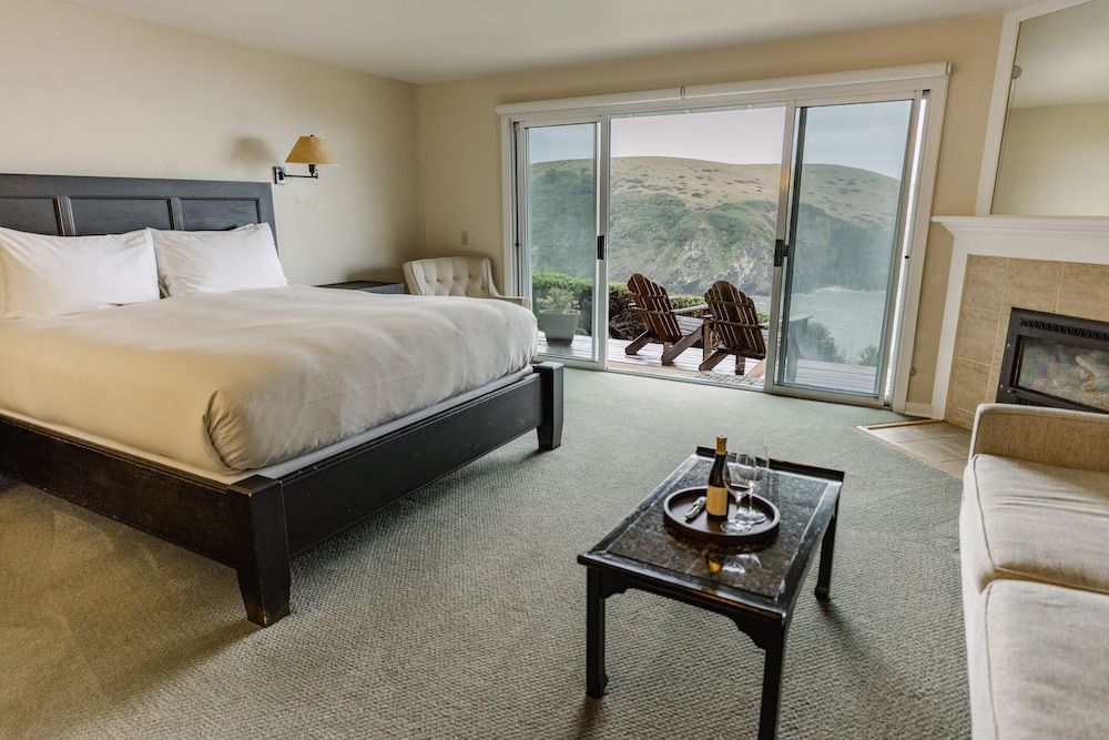 Room, 1 King Bed, Balcony