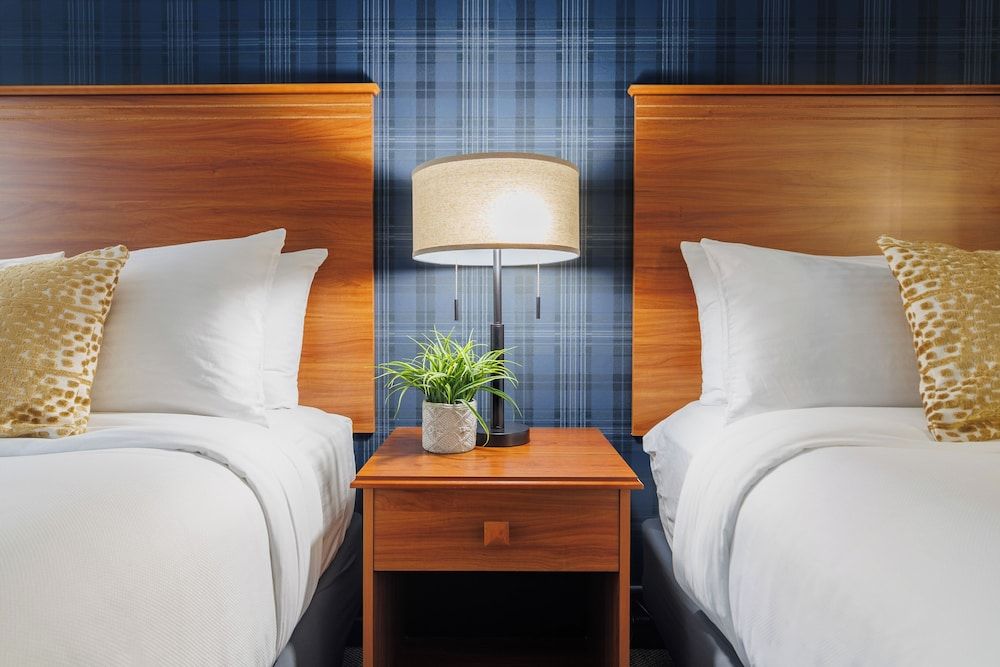 The Angler Lodge Deluxe Room, 2 Queen Beds