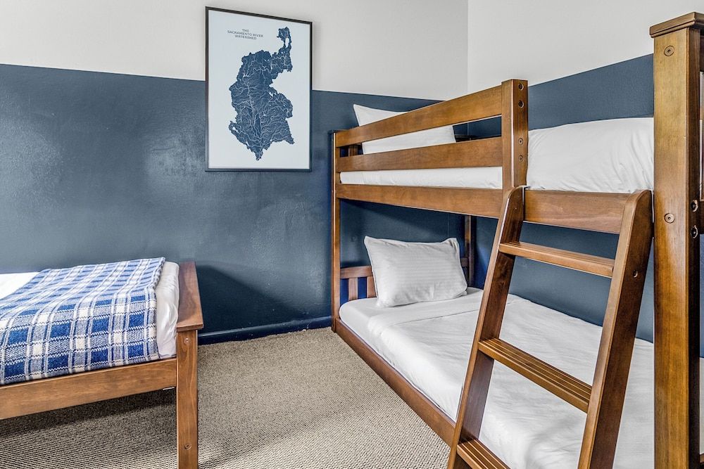 The Angler Lodge Premier Suite, 2 Bedrooms 5