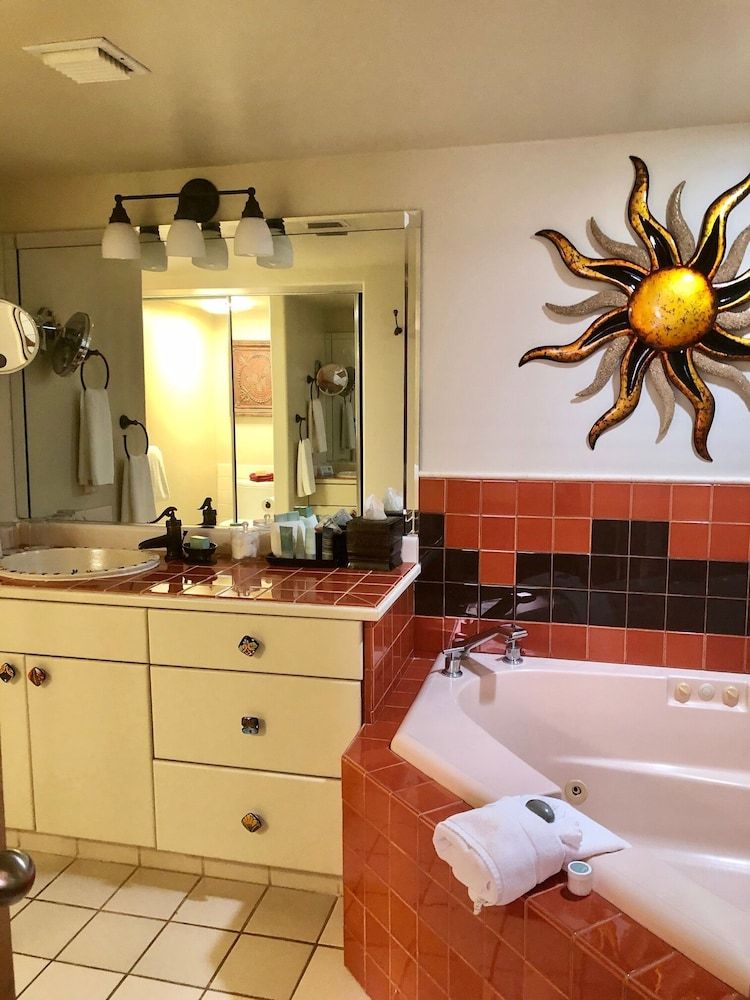 Standard Room, 1 King Bed (Garden Pueblo)