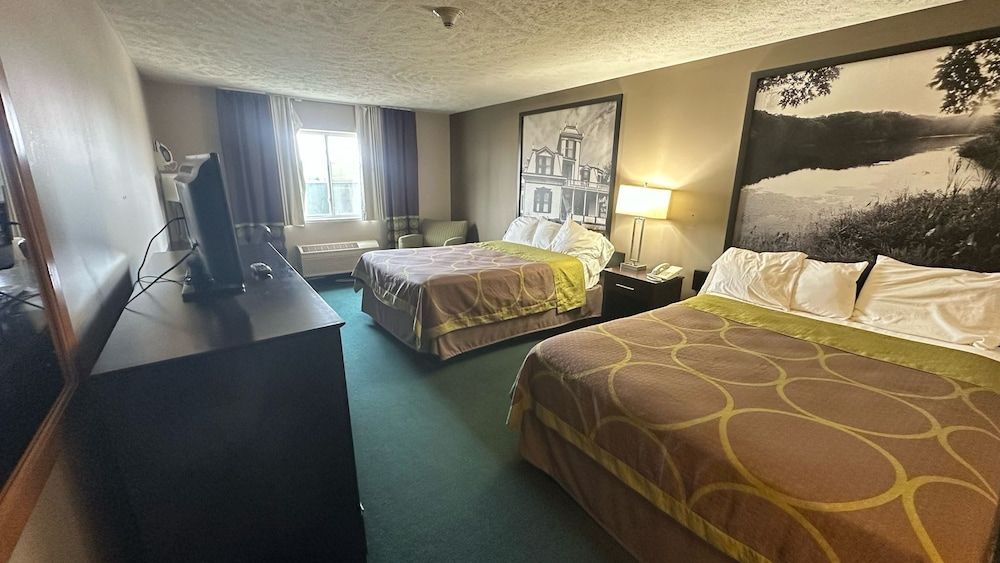 Room, 2 Queen Beds, Non Smoking