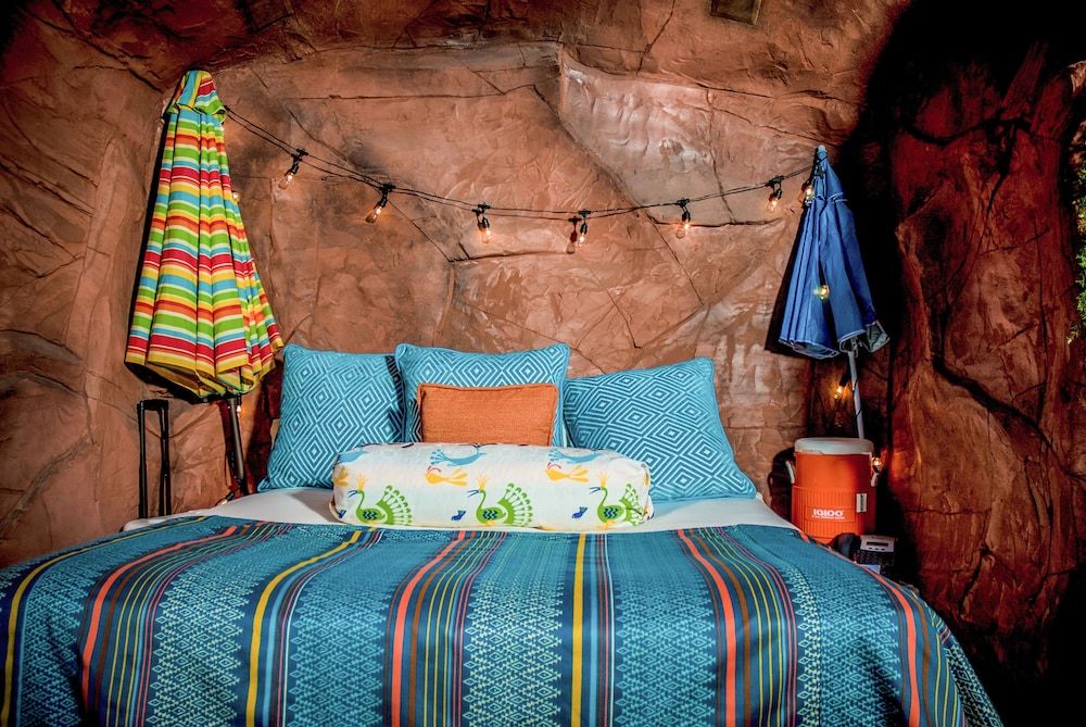 Room (Lake Powell)