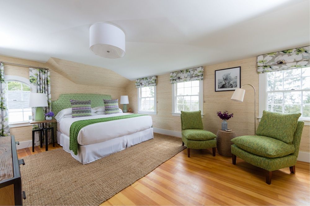 Classic Room, 1 King Bed