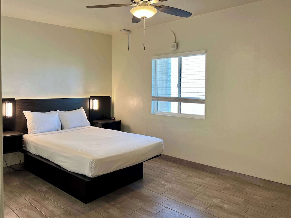 Deluxe Suite, Multiple Beds, Non Smoking, Kitchen