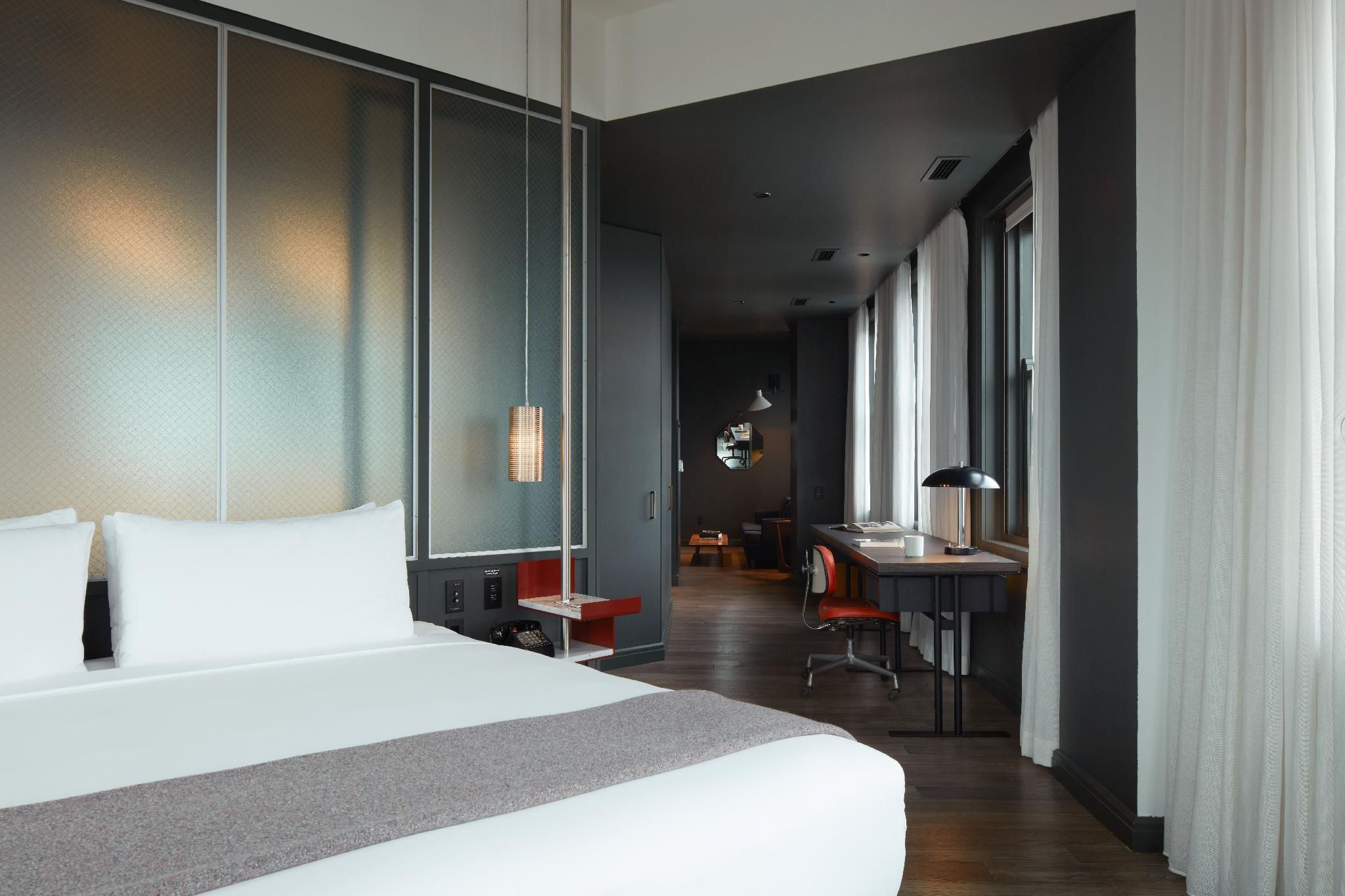 Panorama Suite- Hearing Accessible (MI - ONBE)