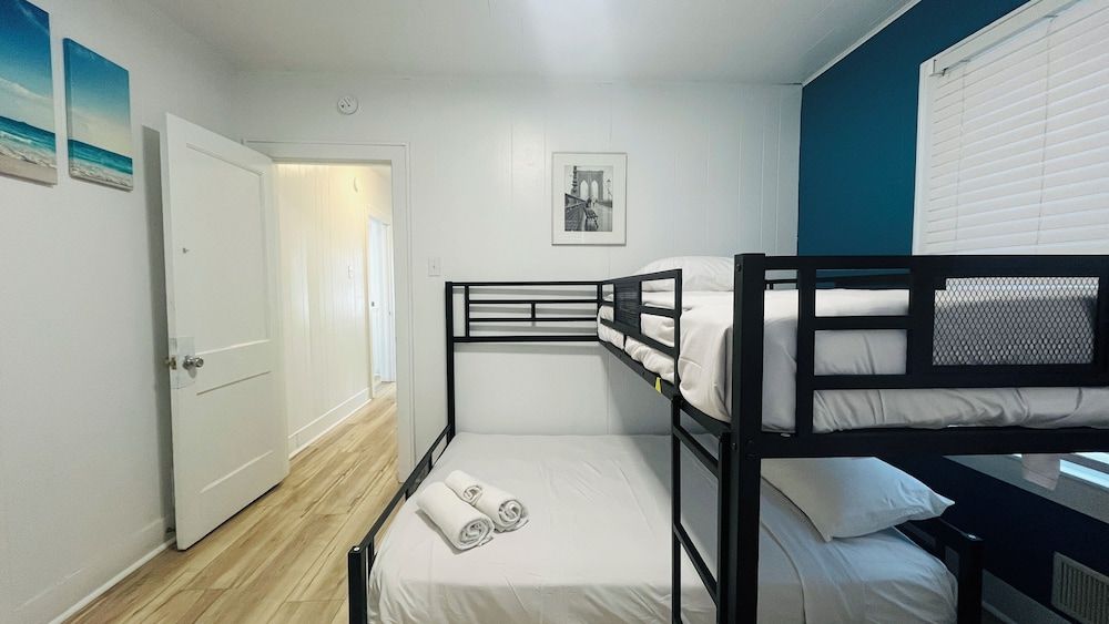 Room, Multiple Beds, Non Smoking (Villa)