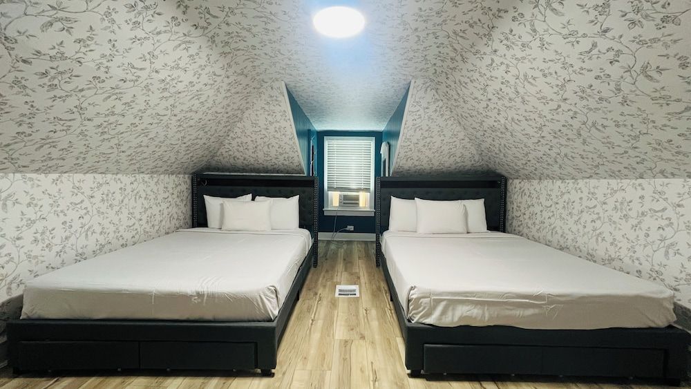 Room, Multiple Beds, Non Smoking (Villa)