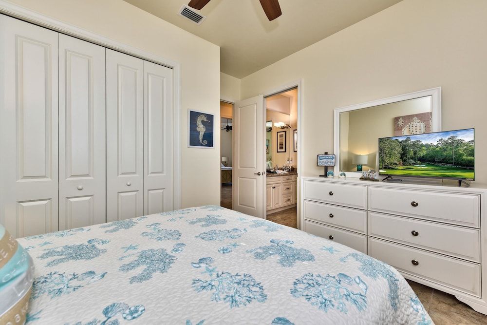 Luxury House, 3 Bedrooms, Pool View, Poolside