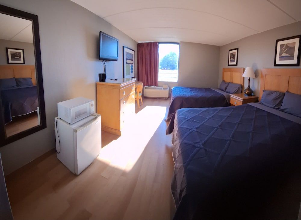Basic Room, 2 Double Beds, Non Smoking