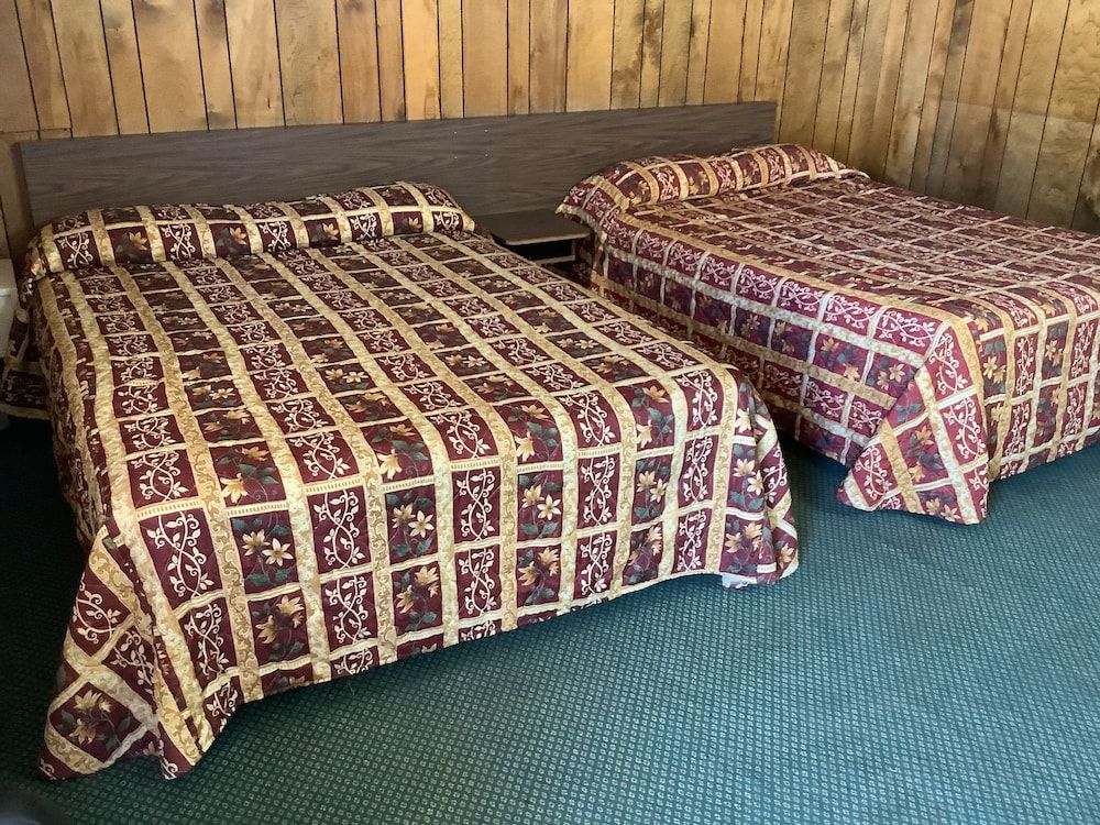 Economy Double Room, 2 Double Beds